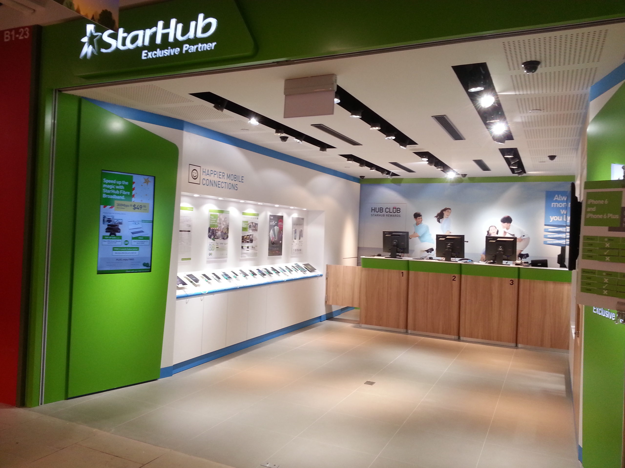 StarHub @ The Seletar Mall